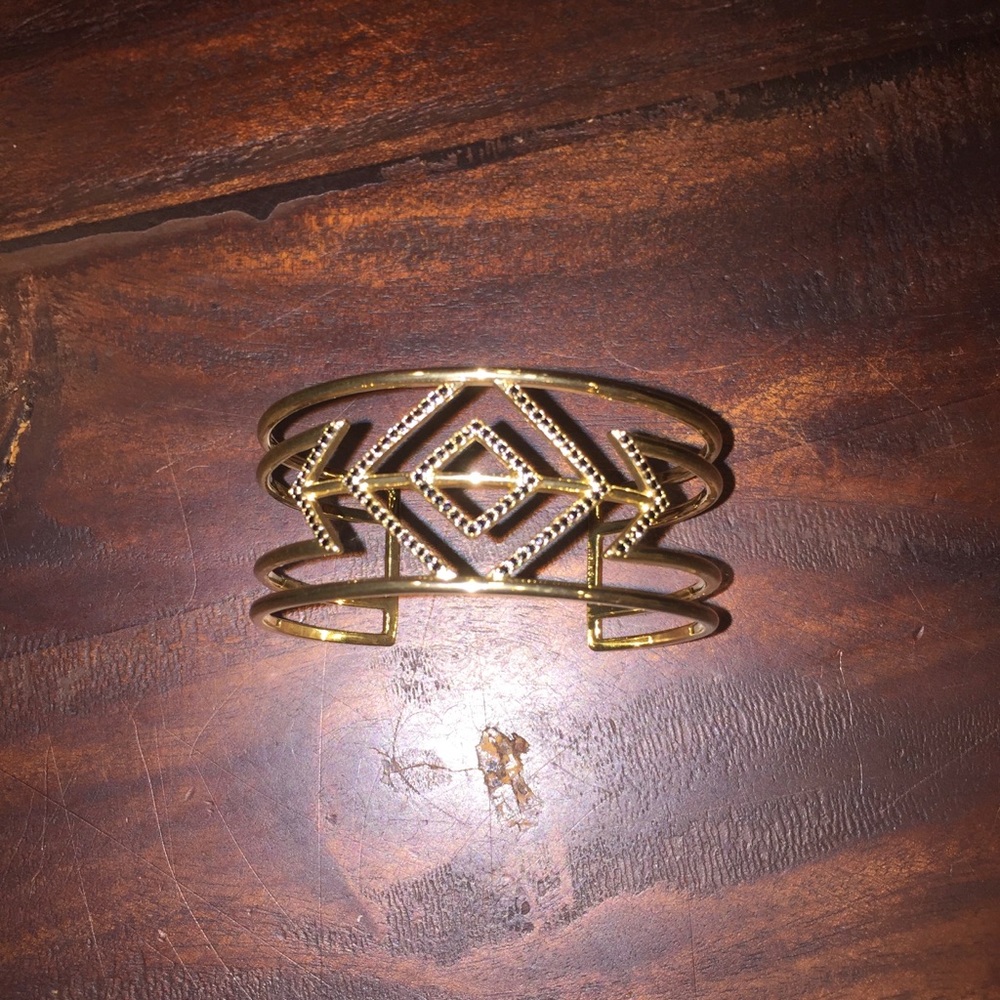 Stella & Dot Pave Sphinx Cuff - Picture 4 of 9